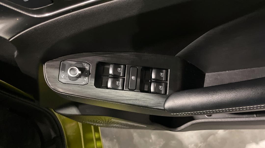 2022 GWM Haval Jolion Ultra, Automatic, 54141 km, Drivers Side Door Panel Controls