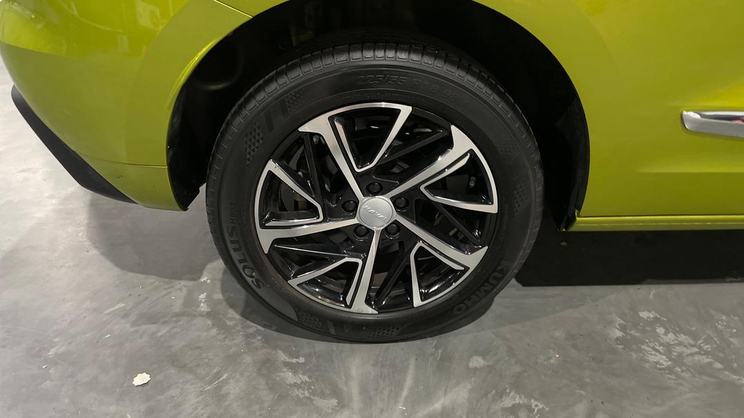 2022 GWM Haval Jolion Ultra, Automatic, 54141 km, Right Rear Wheel