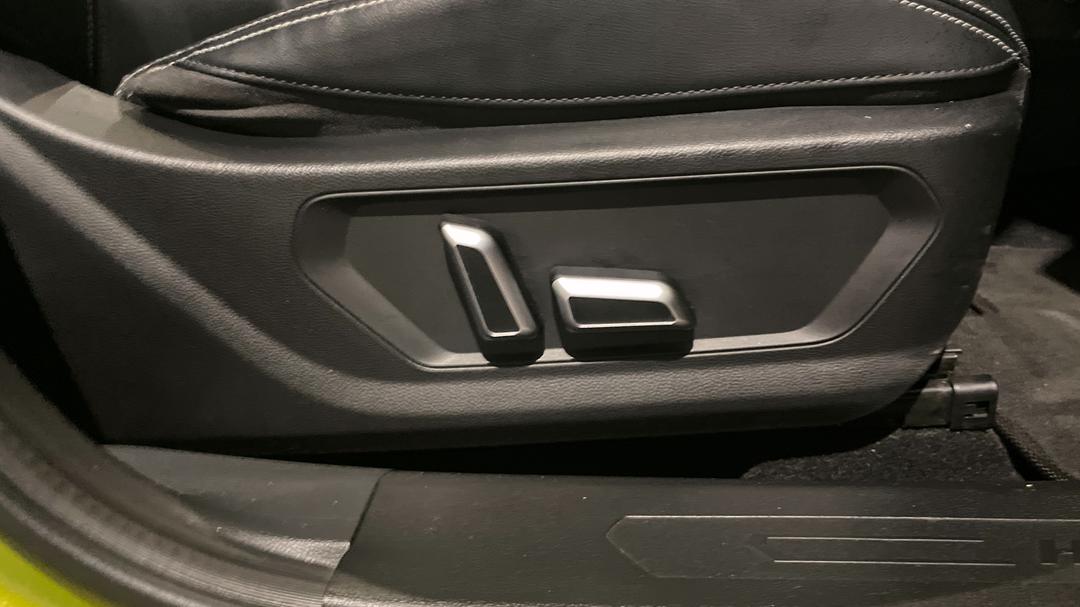 2022 GWM Haval Jolion Ultra, Automatic, 54141 km, Drivers Side Adjustment Panel