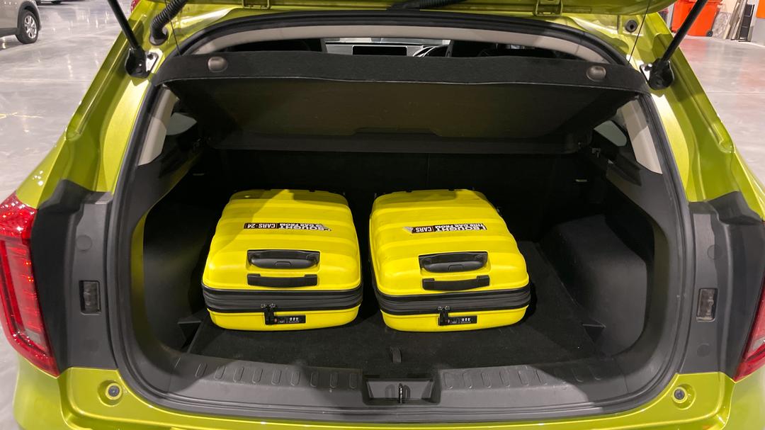 2022 GWM Haval Jolion Ultra, Automatic, 54141 km, Boot Inside View with Luggage