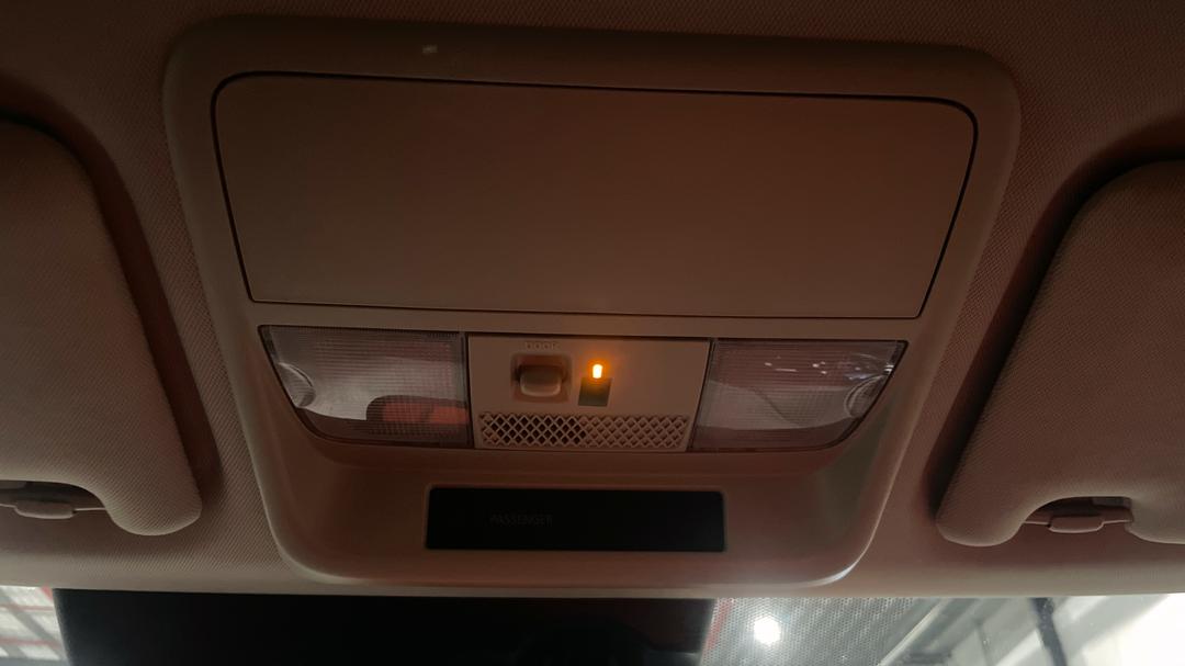 2020 Mitsubishi Outlander Ls 7 Seat (AWD), Automatic, 126791 km, On-Roof Controls/Sunglass holder