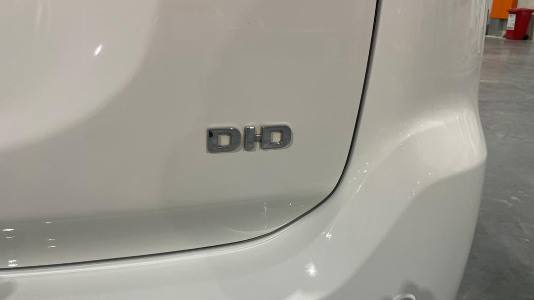 2020 Mitsubishi Outlander Ls 7 Seat (AWD), Automatic, 126791 km, Badge (Boot Right Side)