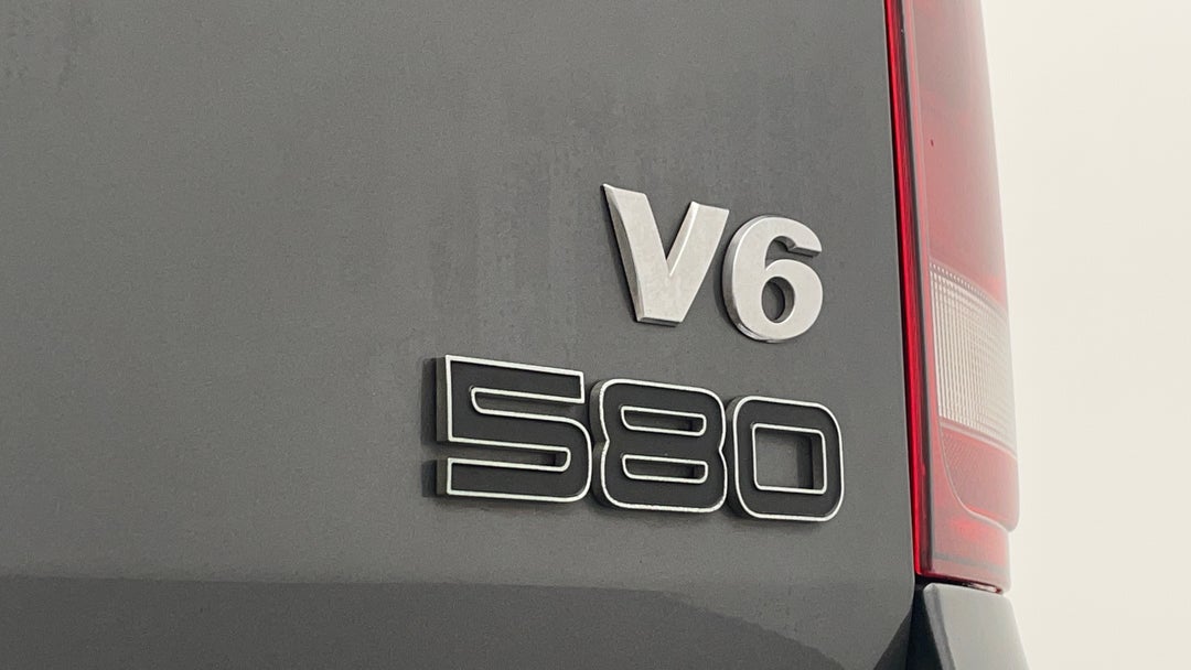 Badge (Boot Right Side)