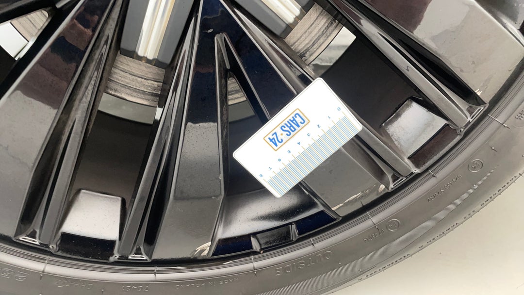 Wheels Rim Front LHS Gutter Rash