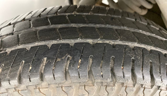 2018 Maruti Eeco 5 STR WITH AC PLUSHTR, Petrol, Manual, 46,546 km, Right Rear Tyre Tread