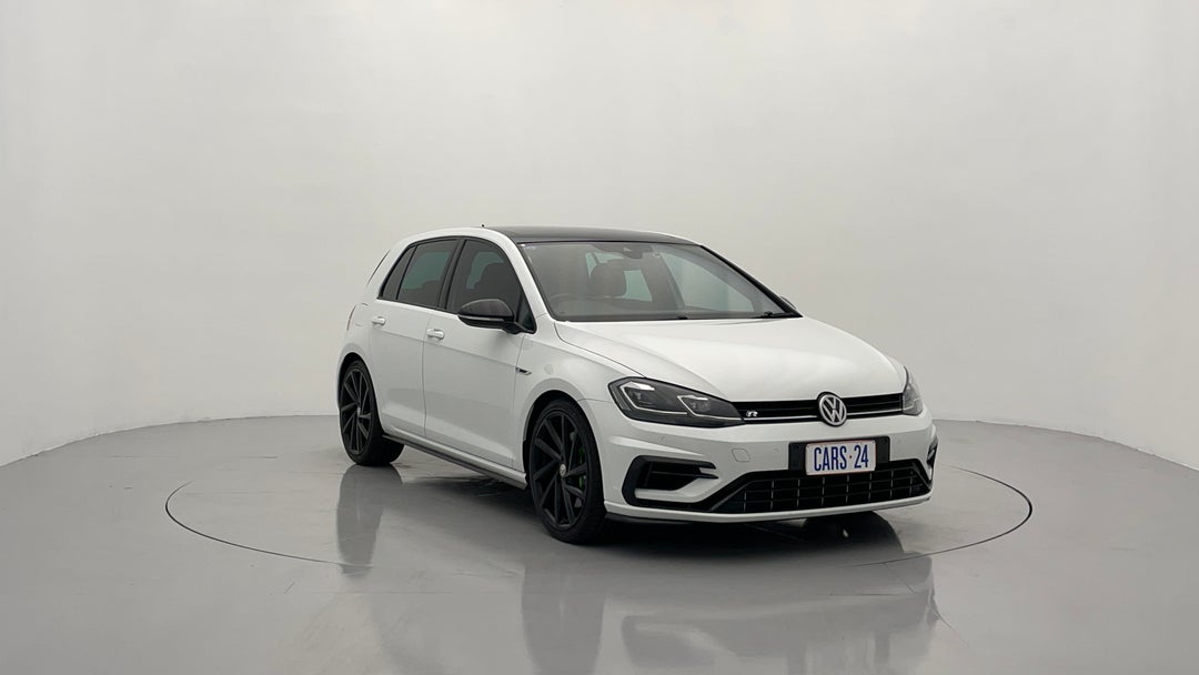 Right Front Diagonal (45- Degree) View