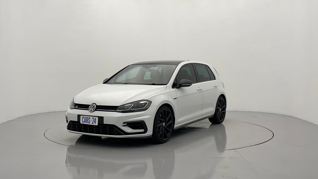 Left Front Diagonal (45- Degree) View