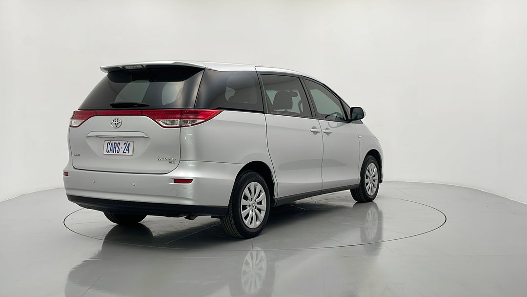 Right Back Diagonal (45- Degree) View