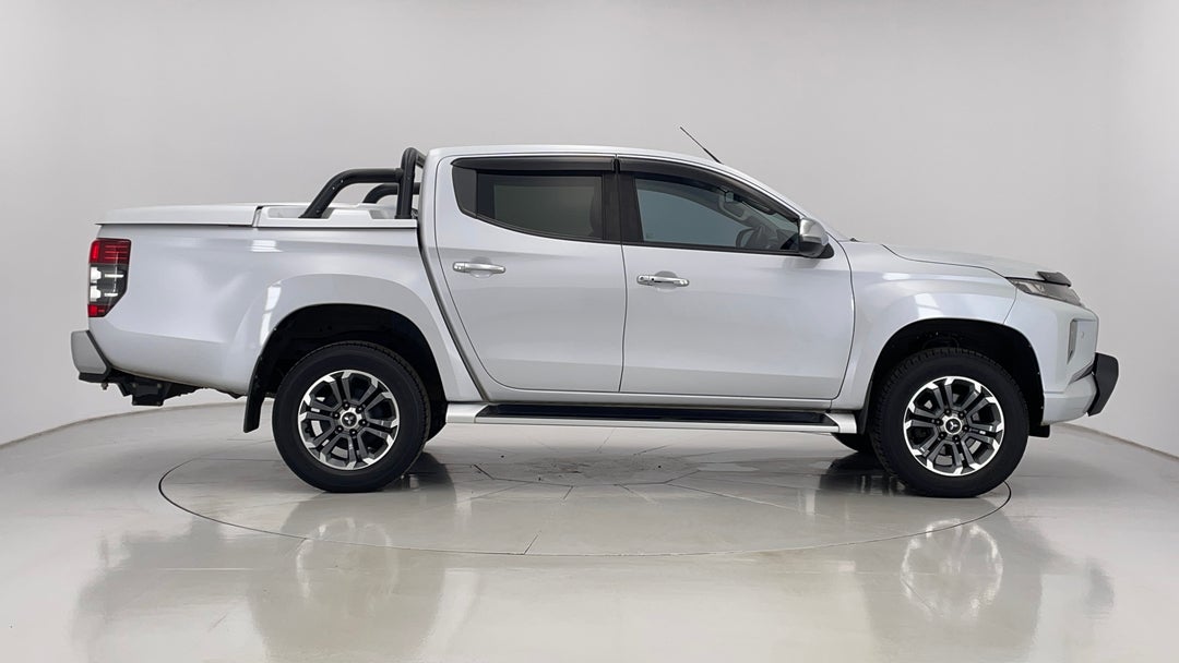 2019 Mitsubishi Triton Gls (4x4) Premium, Automatic, 140281 km, Right Side View