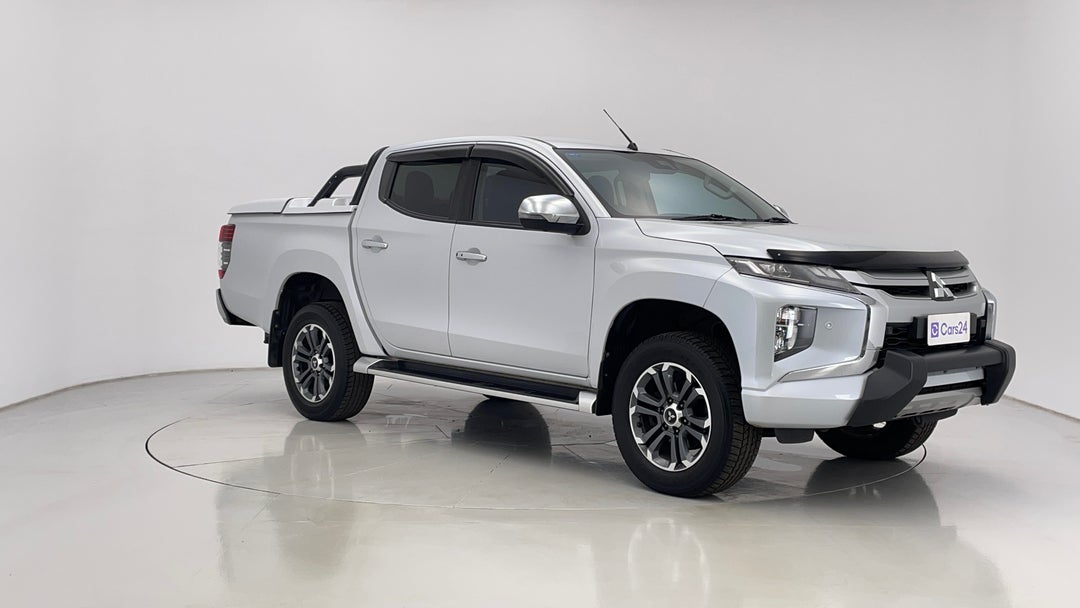 2019 Mitsubishi Triton Gls (4x4) Premium, Automatic, 140281 km, Right Front Diagonal (45- Degree) View