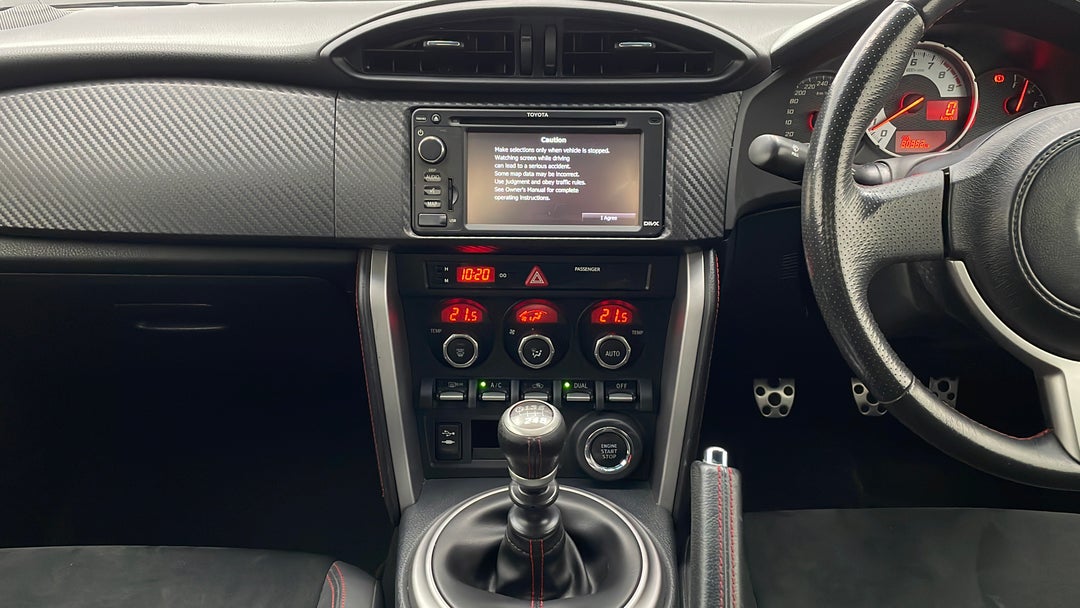 2015 Toyota 86 Gts, Manual, 80952 km, Center Console