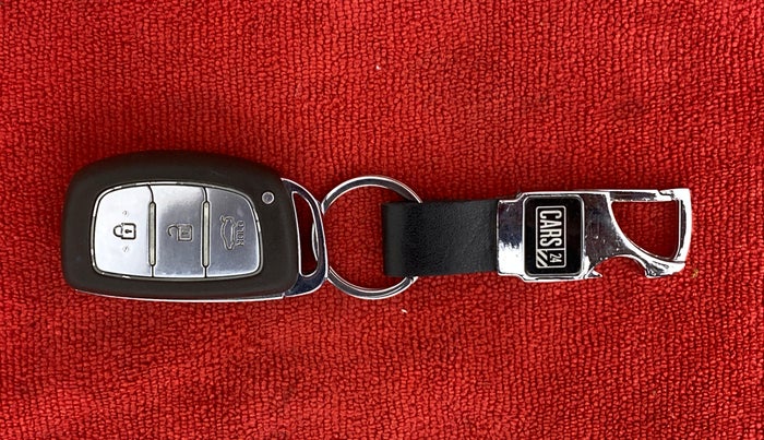 2014 Hyundai Grand i10 ASTA AT 1.2 KAPPA VTVT, Petrol, Automatic, 86,223 km, Key Close Up