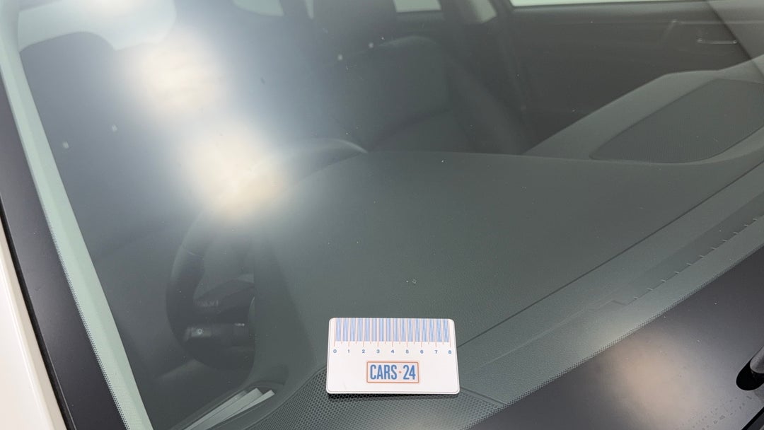 Windshield Front Chip