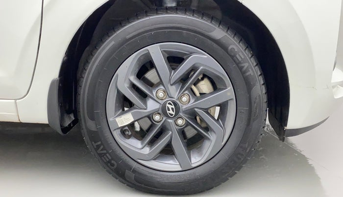 2022 Hyundai GRAND I10 NIOS SPORTZ 1.2 KAPPA VTVT CNG, CNG, Manual, 9,477 km, Right Front Wheel