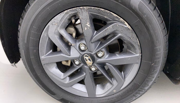 2022 Hyundai GRAND I10 NIOS SPORTZ 1.2 KAPPA VTVT CNG, CNG, Manual, 9,477 km, Left front tyre - Minor scratches