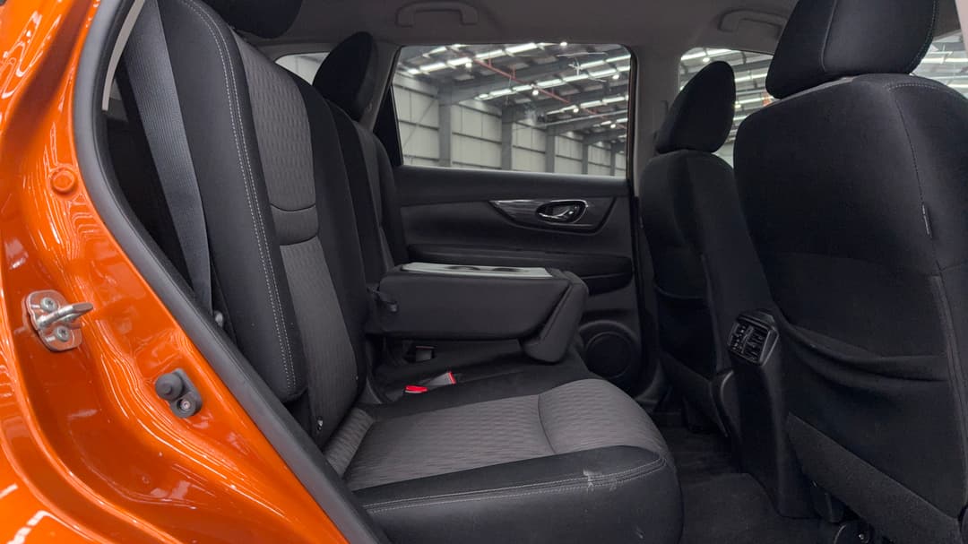 2021 Nissan X-trail St (2WD), Automatic, 49667 km, Right Side Rear Door Cabin View