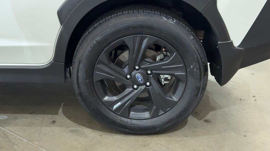 2025 Subaru Crosstrek AWD 2.0l, Automatic, 10921 km, Left Rear Wheel