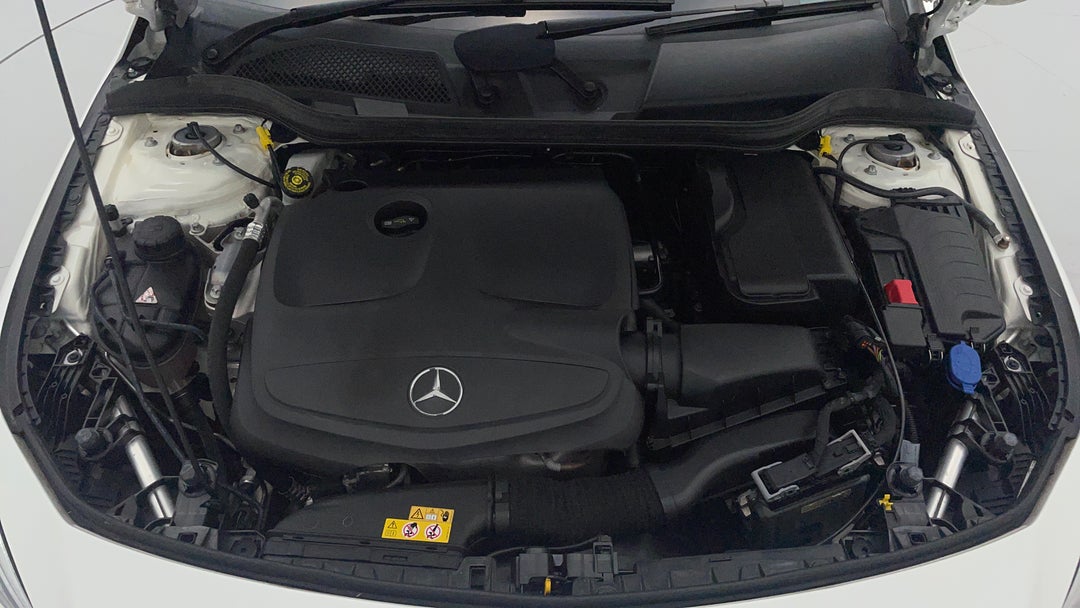 Open Bonnet (Engine)