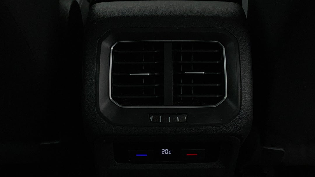 Rear A/C Vent
