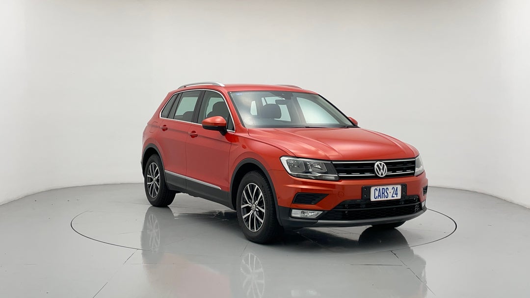 Right Front Diagonal (45- Degree) View