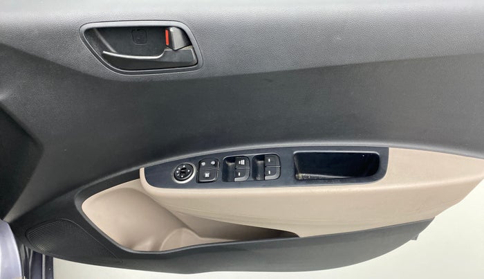 2019 Hyundai Grand i10 MAGNA 1.2 KAPPA VTVT, Petrol, Manual, 32,335 km, Driver Side Door Panels Control
