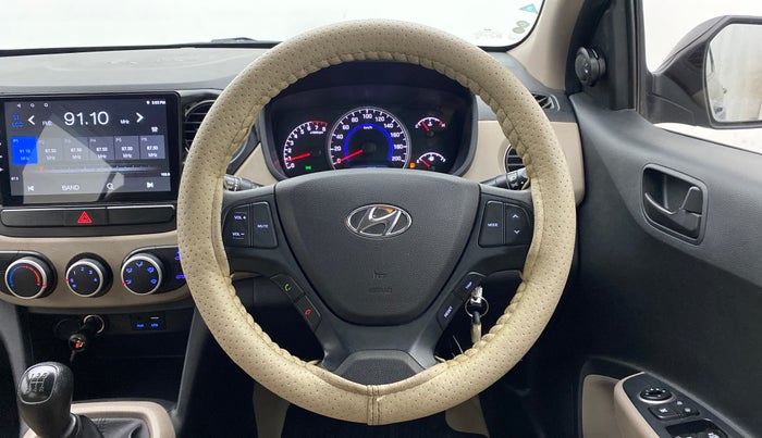 2019 Hyundai Grand i10 MAGNA 1.2 KAPPA VTVT, Petrol, Manual, 32,335 km, Steering Wheel Close Up