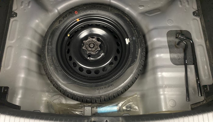 2019 Hyundai Grand i10 MAGNA 1.2 KAPPA VTVT, Petrol, Manual, 32,335 km, Spare Tyre