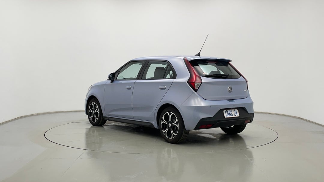 Left Back Diagonal (45- Degree) View