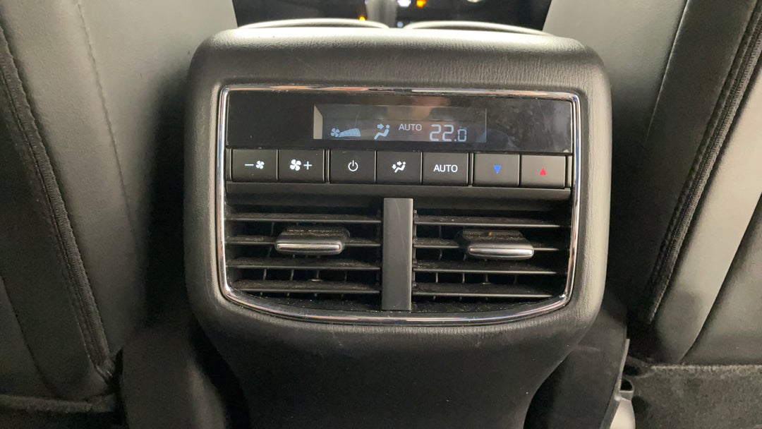 Rear A/C Vent