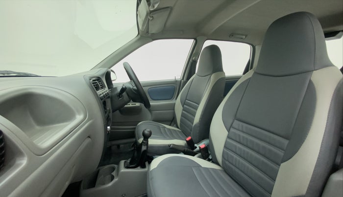 2014 Maruti Alto K10 VXI P, Petrol, Manual, 30,310 km, Right Side Front Door Cabin