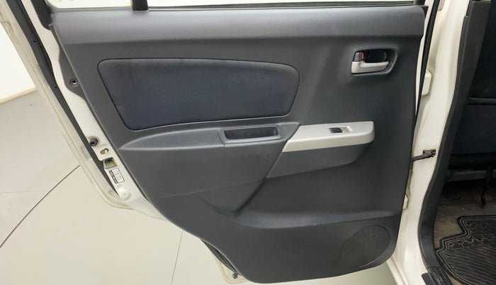 2012 Maruti Wagon R 1.0 VXI, Petrol, Manual, 89,199 km, Rear left door - Trim has minor damage