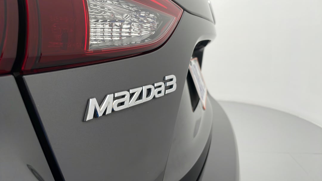 2018 Mazda Mazda3 Touring, Automatic, 75994 km, Badge (Boot Left Side)