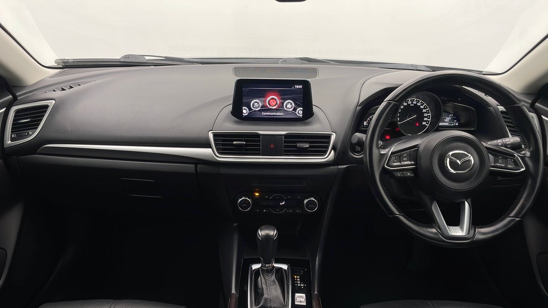 2018 Mazda Mazda3 Touring, Automatic, 75994 km, Dashboard View