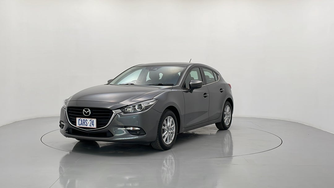 2018 Mazda Mazda3 Touring, Automatic, 75994 km, Left Front Diagonal (45- Degree) View