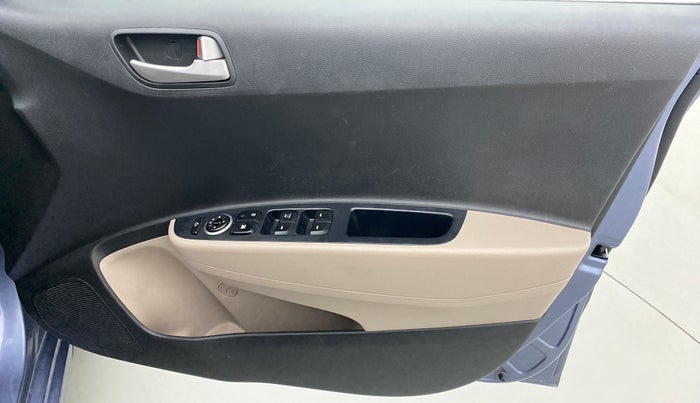 2014 Hyundai Grand i10 SPORTZ 1.2 KAPPA VTVT, Petrol, Manual, 68,474 km, Driver Side Door Panels Control
