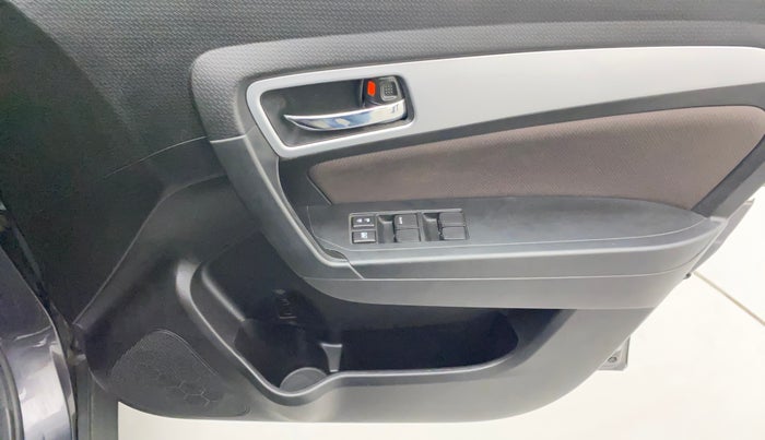 2022 Toyota URBAN CRUISER PREMIUM GRADE AT, Petrol, Automatic, 41,356 km, Driver Side Door Panels Control