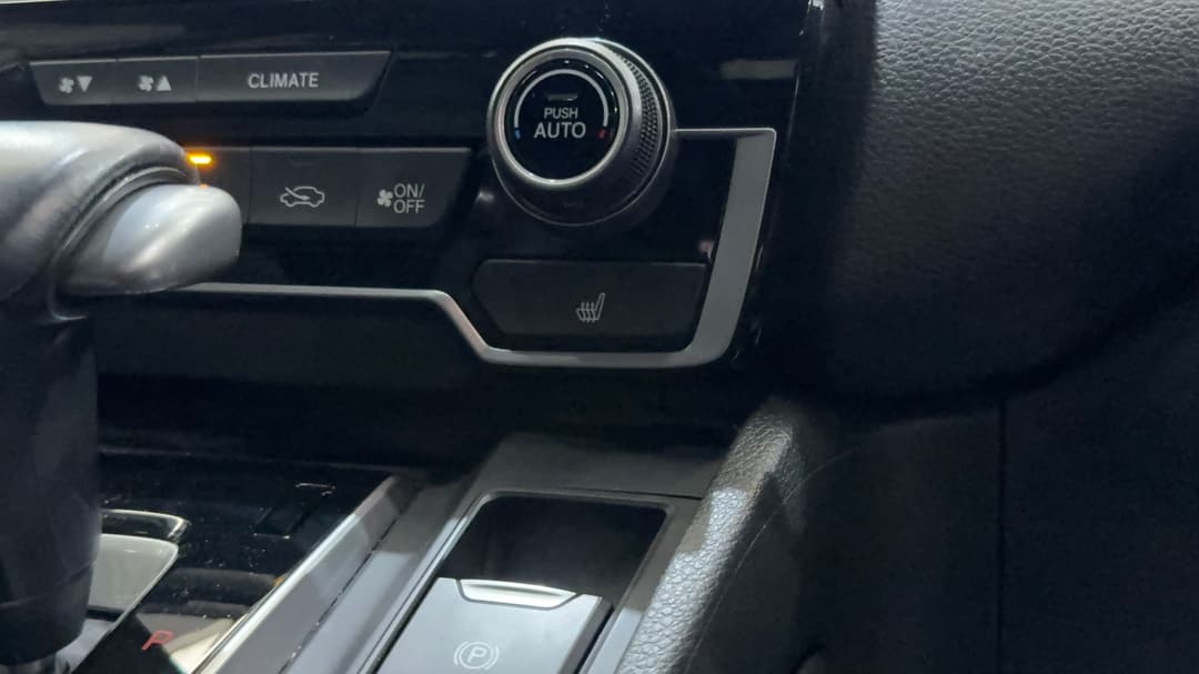 2018 Honda CR-V Vti-lx (AWD), Automatic, 70760 km, Ventilated Seats