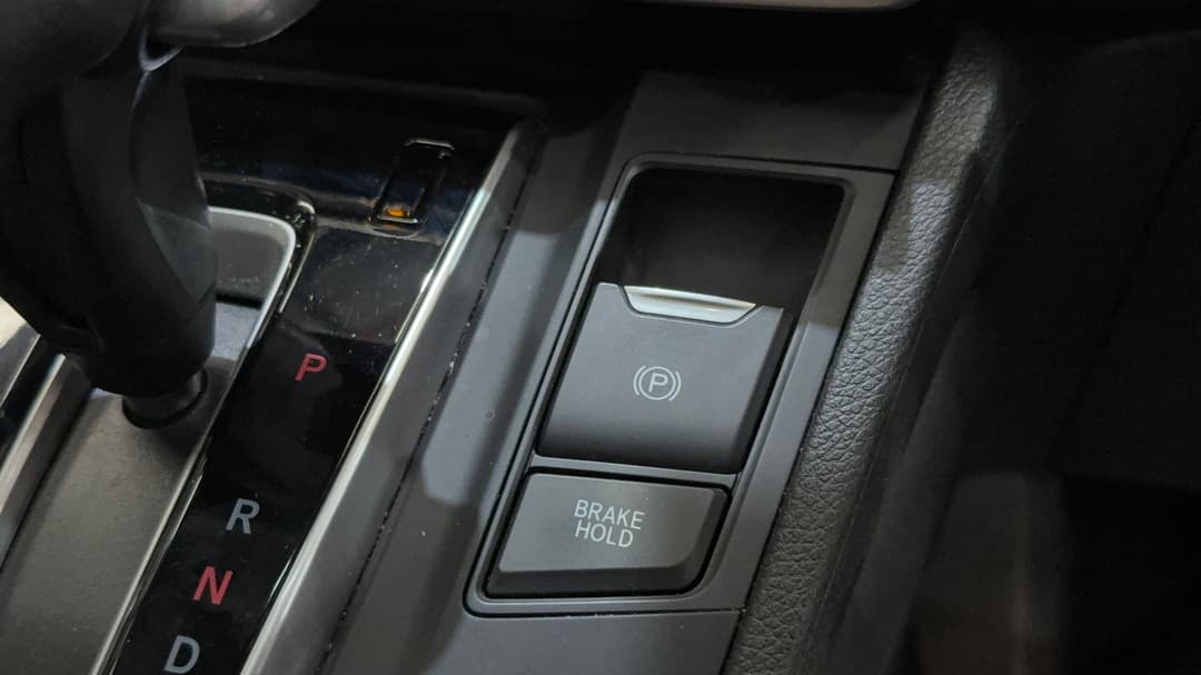 2018 Honda CR-V Vti-lx (AWD), Automatic, 70760 km, Handbrake