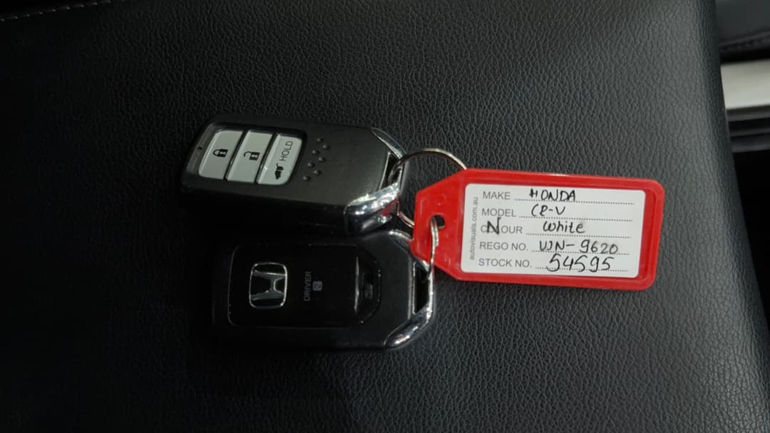 2018 Honda CR-V Vti-lx (AWD), Automatic, 70760 km, Key Close-up