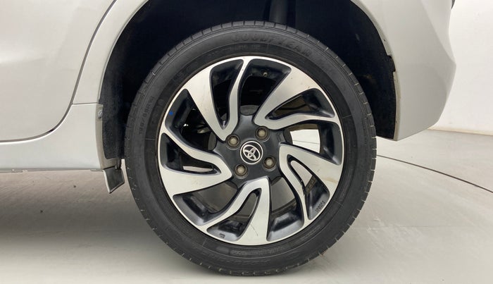 2019 Toyota Glanza V, Petrol, Manual, 64,625 km, Left Rear Wheel