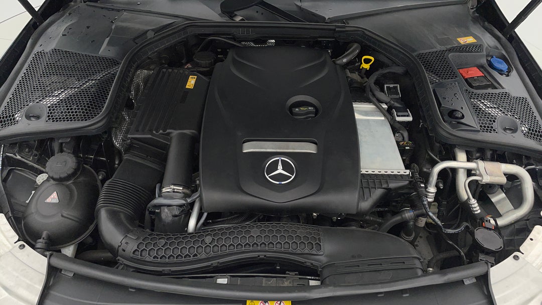 Open Bonnet (Engine)