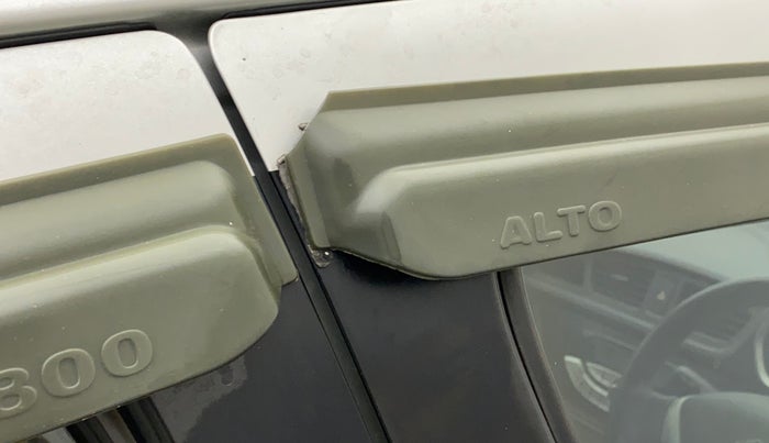 2014 Maruti Alto K10 VXI AMT, Petrol, Automatic, 29,505 km, Driver-side door - Door visor damaged