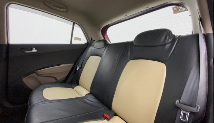 2015 Hyundai Grand i10 SPORTZ 1.2 KAPPA VTVT, Petrol, Manual, 47,048 km, Right Side Rear Door Cabin
