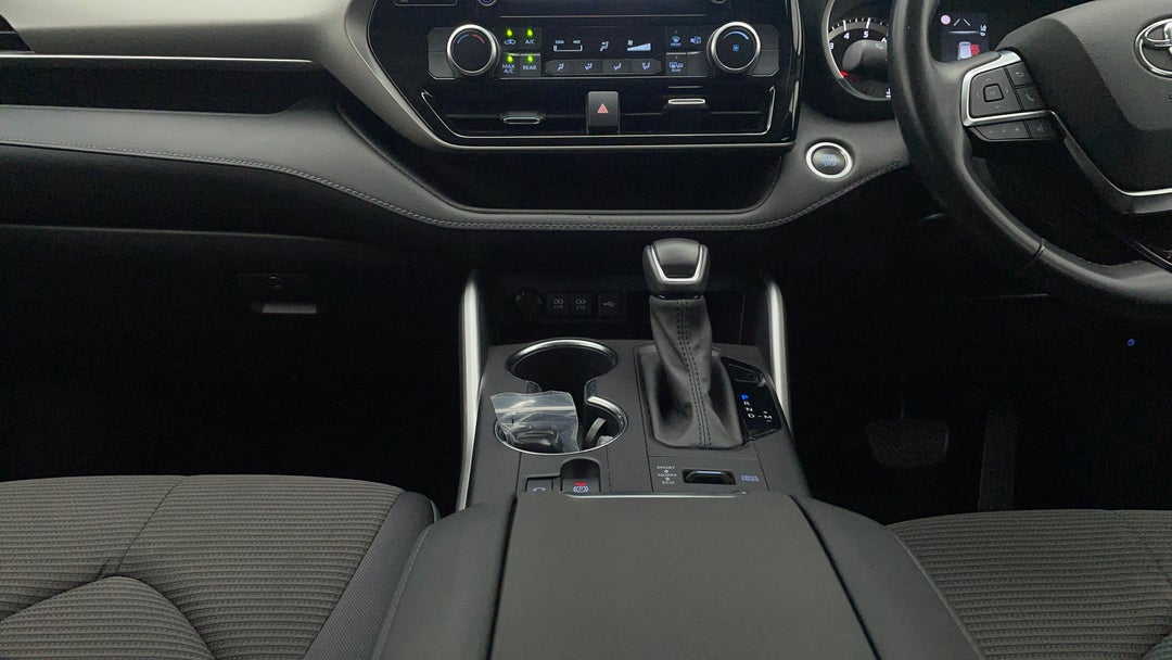 2021 Toyota Kluger Gx (4x4), Automatic, 48918 km, Center Console