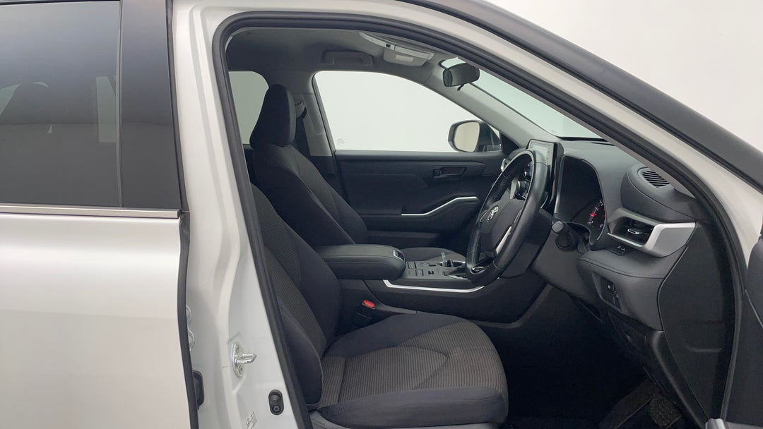 2021 Toyota Kluger Gx (4x4), Automatic, 48918 km, Right Side Front Door Cabin View