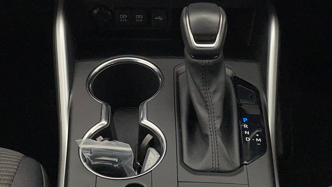 2021 Toyota Kluger Gx (4x4), Automatic, 48918 km, Gear Lever 