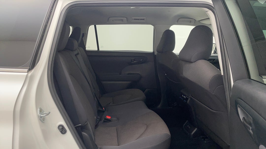 2021 Toyota Kluger Gx (4x4), Automatic, 48918 km, Right Side Rear Door Cabin View