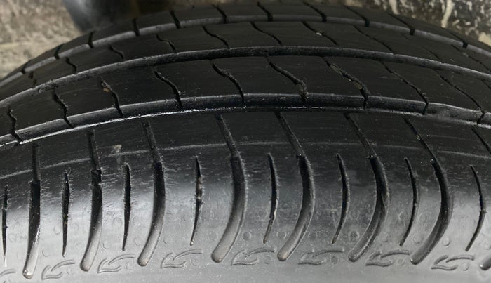 2020 Maruti S PRESSO VXI (O) CNG, CNG, Manual, 53,665 km, Right Rear Tyre Tread