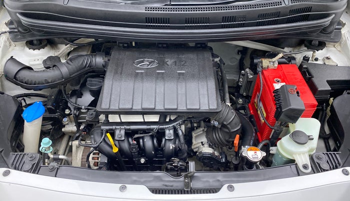 2017 Hyundai Grand i10 SPORTZ (O) 1.2 AT VTVT, Petrol, Automatic, 55,549 km, Open Bonet