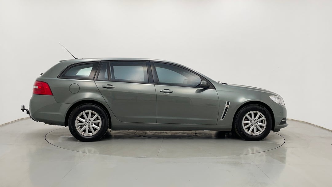 2016 Holden Commodore Evoke, Automatic, 160362 km, Right Side View